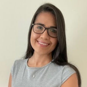 Meet your Posher, Adriana joulieth